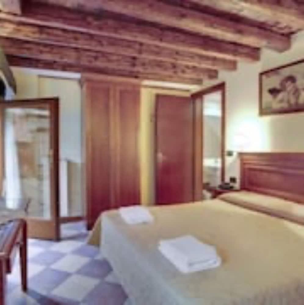 Alloggi Marinella Venice Exterior photo